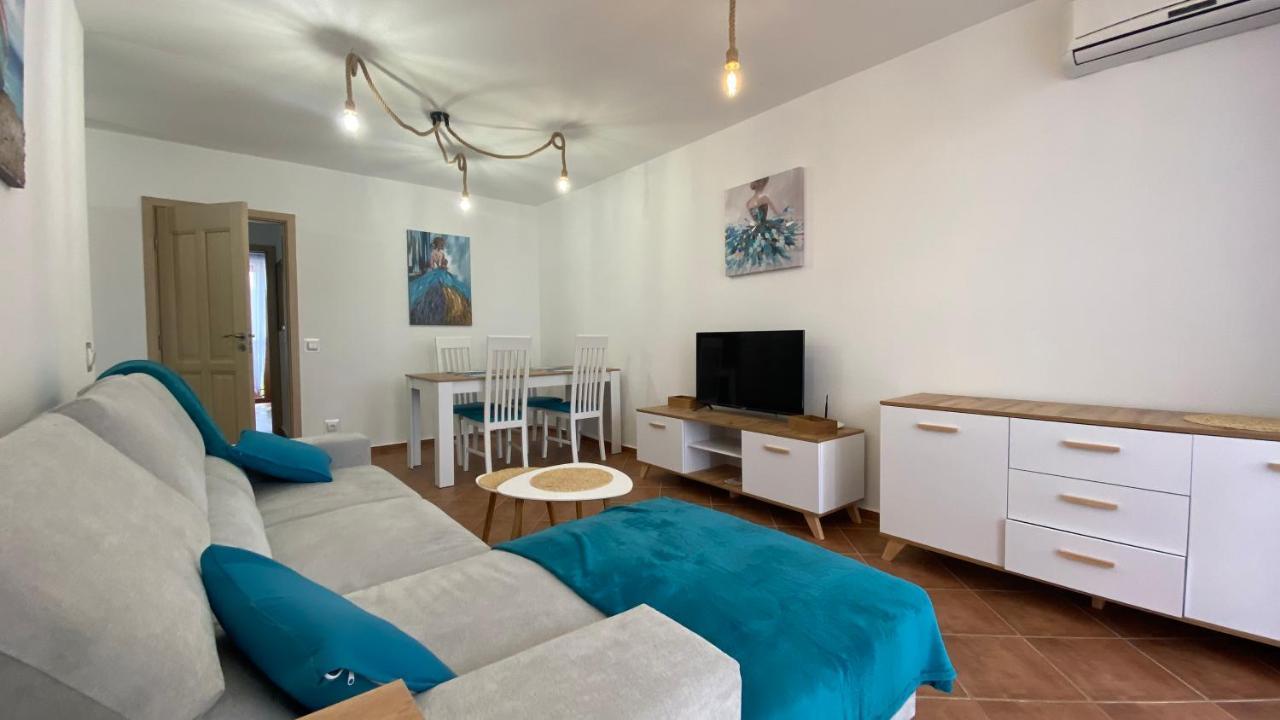 Kalia A16 Private One Bedroom Apartment Pantai Sunny Bagian luar foto