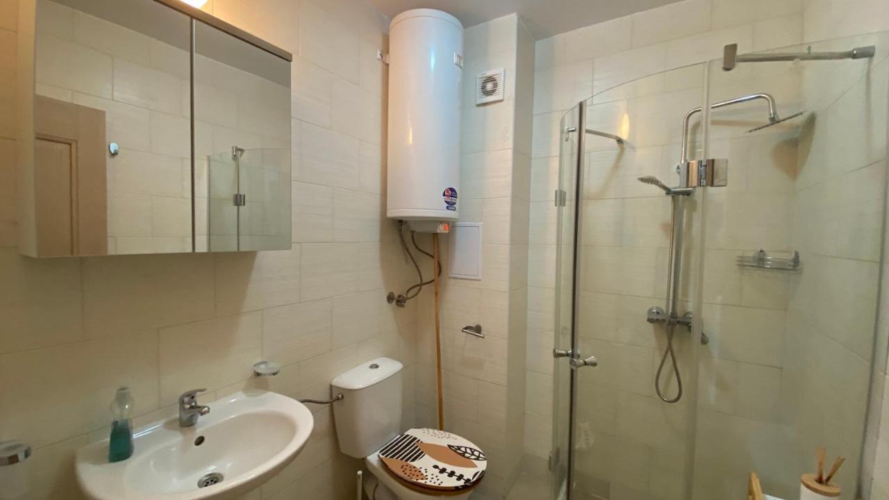 Kalia A16 Private One Bedroom Apartment Pantai Sunny Bagian luar foto